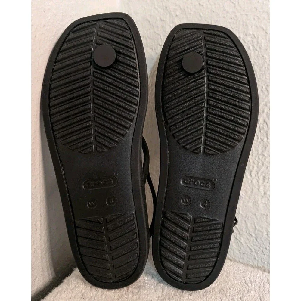 CROCS Black Kids (Big Girl) T-Strap Slingback Sandals